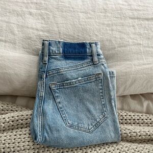 Abercrombie the 90s straight ultra high rise crisscross light wash, size 24/00